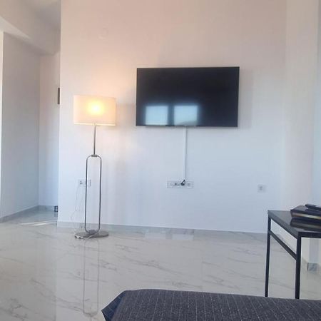 Ellis-Suites Nea Peramos Kavala ภายนอก รูปภาพ